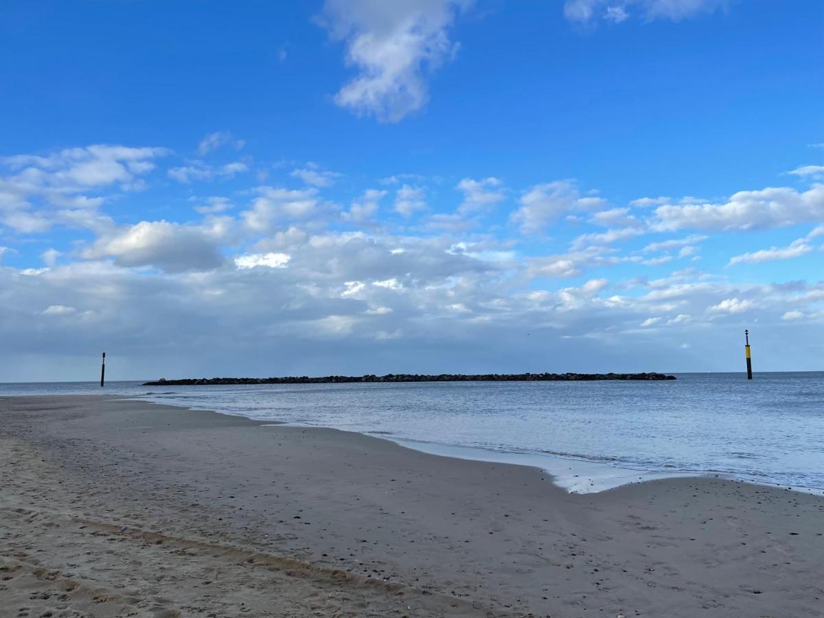 Coastal Terrace Dogs Welcome Optional Hot Tub Villa Sea Palling Esterno foto